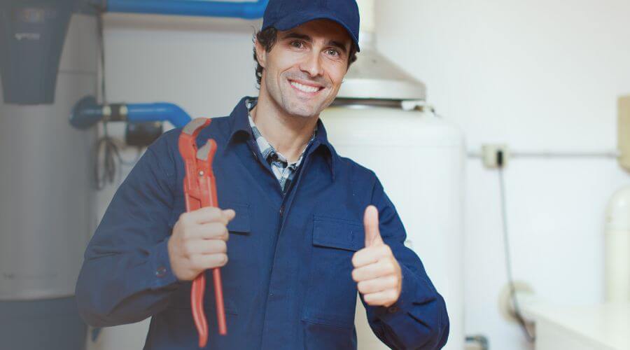 Expert burst pipe repair services in Leola, AR